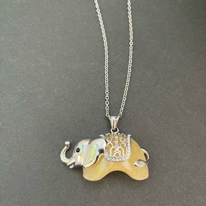 Beautiful Natural Butterscotch Amber Elephant Pendant Necklace